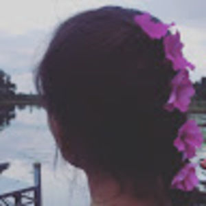 Meet your Posher, Danica